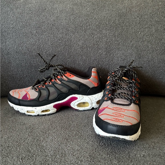 Brand New Nike Air Max main image 4